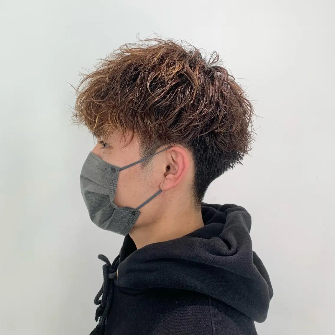 ショート パーマ メンズ マッシュ カット ヘアカラー パーマ メンズ特化美容師/ 藤戸 椋のヘアスタイル