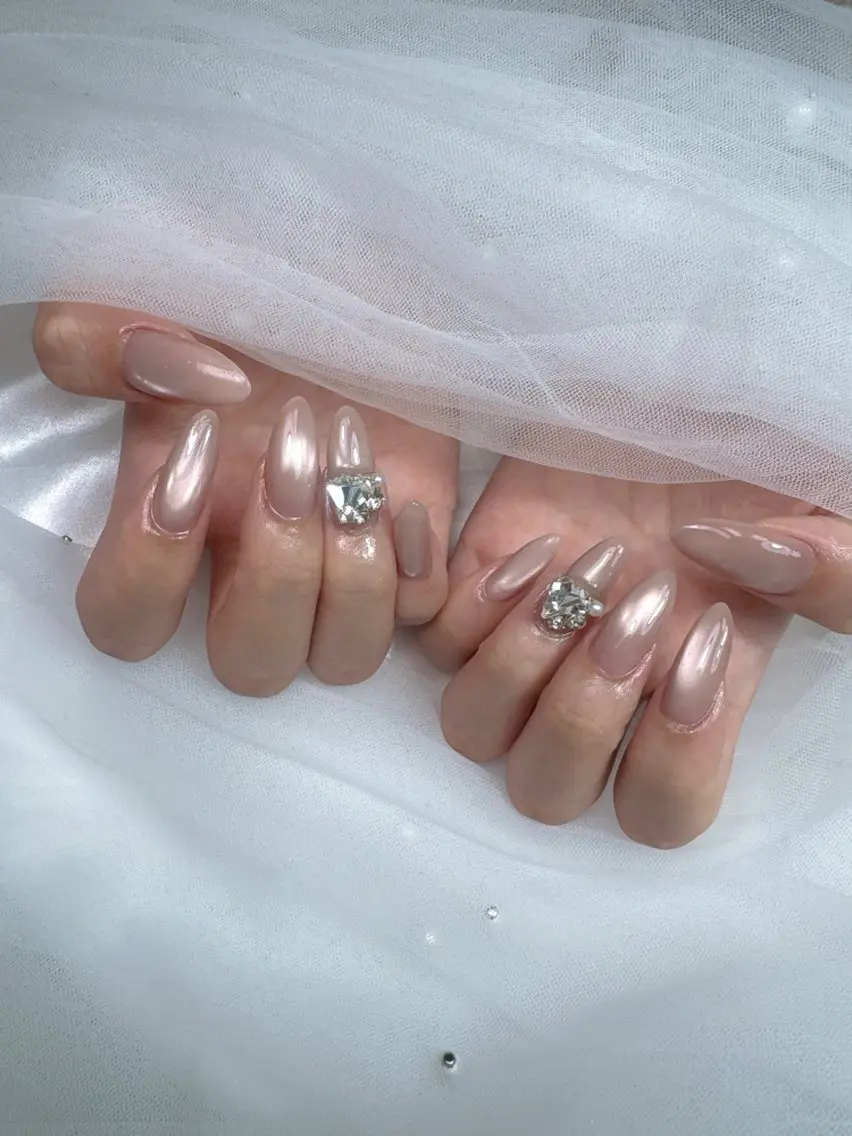 ネイル 持ち込み ハンドネイル Queeens nailのネイルデザイン