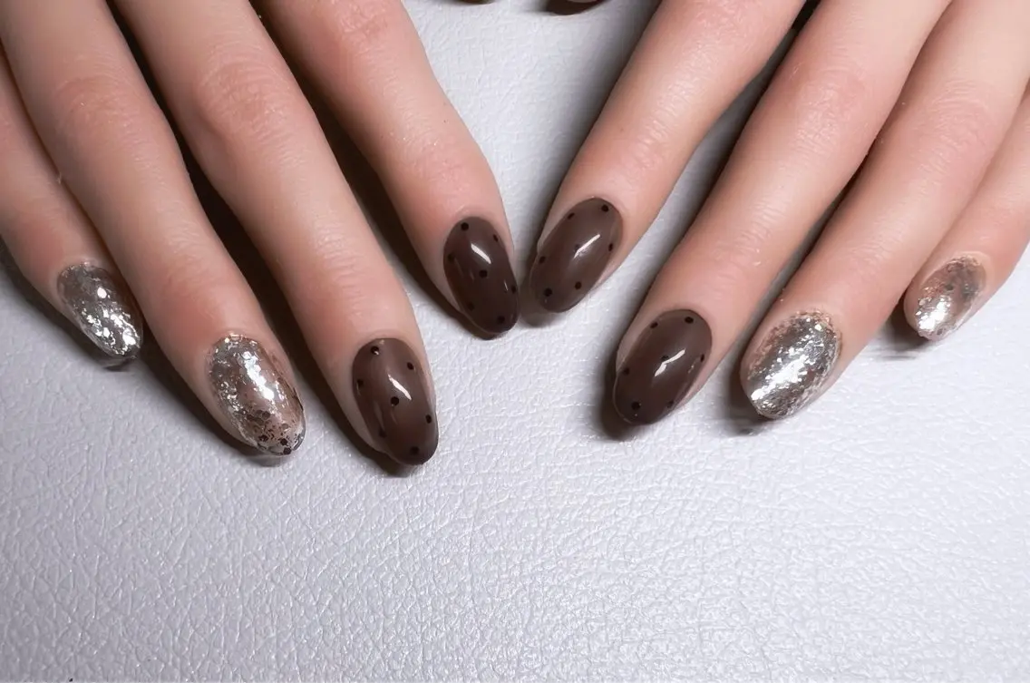 ネイル ドット オフィスネイル シンプルネイル ハンドネイル AJ nailのネイルデザイン