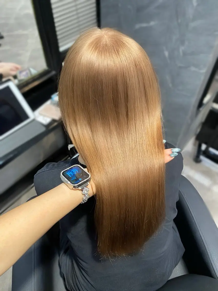 カラー ヘアカラー 大阪梅田カラーカット モデル募集中🦋サヤのヘアスタイル