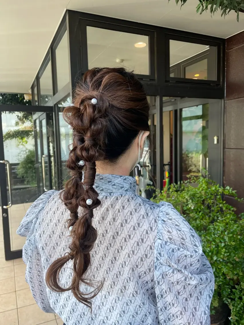ヘアアレンジ 梨子🐣艶カラー🌈 ダメージレス💖のヘアスタイル