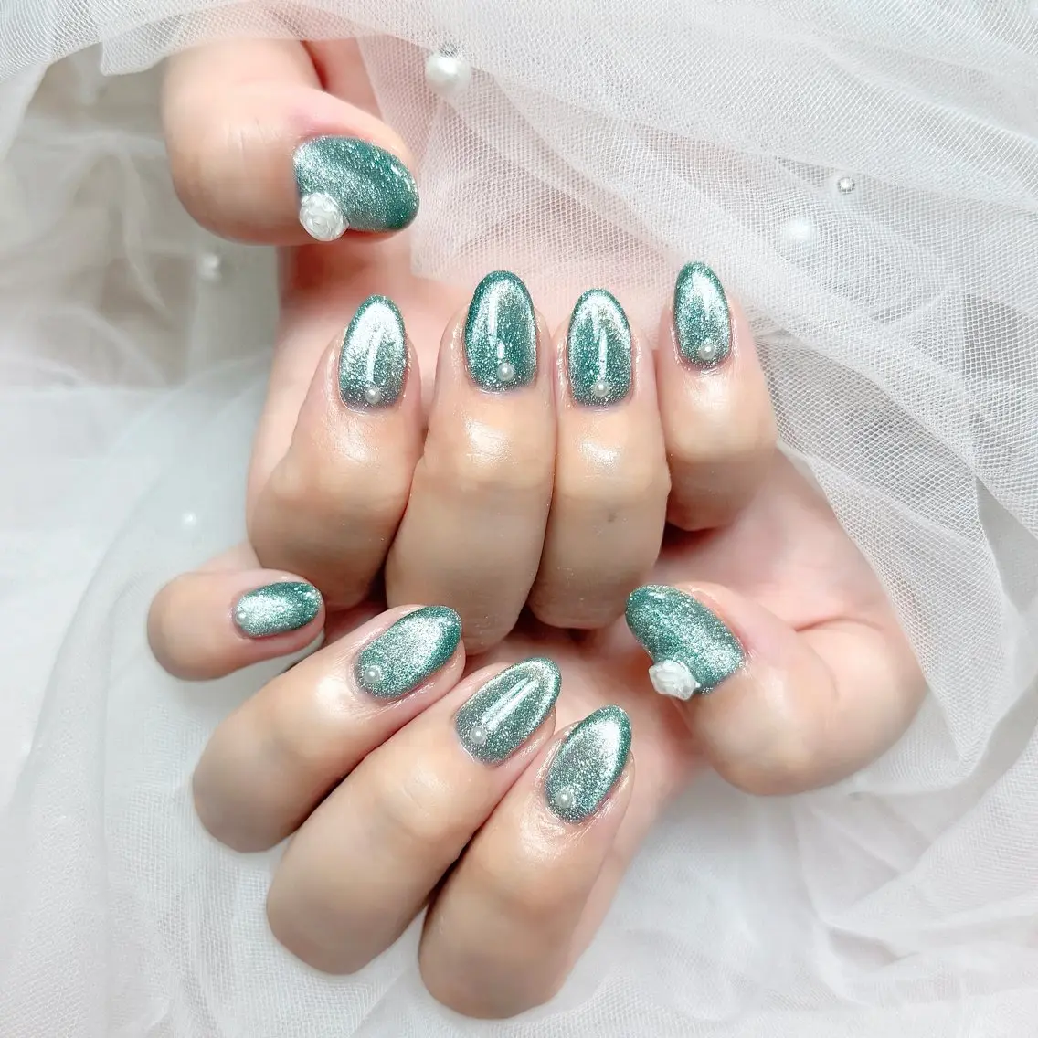 ネイル フレンチネイル グリーン ハンドネイル Haney. MEIのネイルデザイン