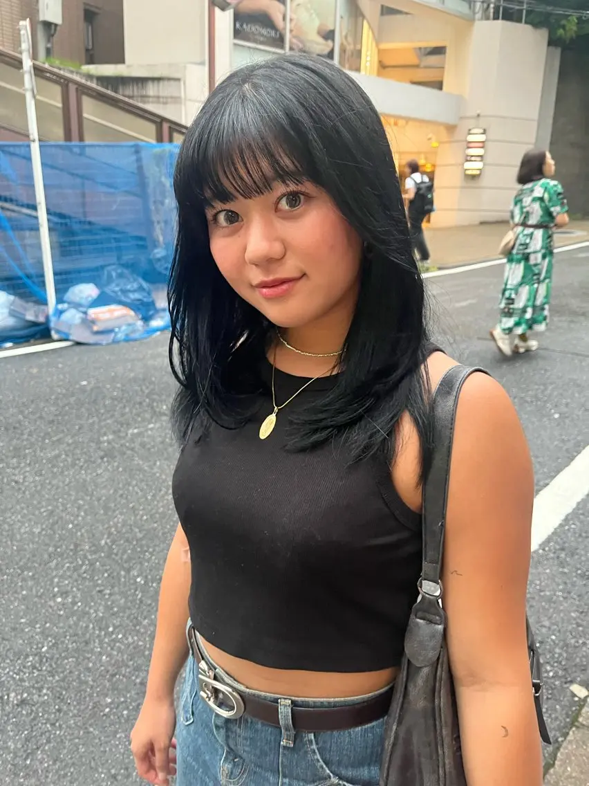 セミロング カラー 🦮shiori アイドルオタク🦮のヘアスタイル