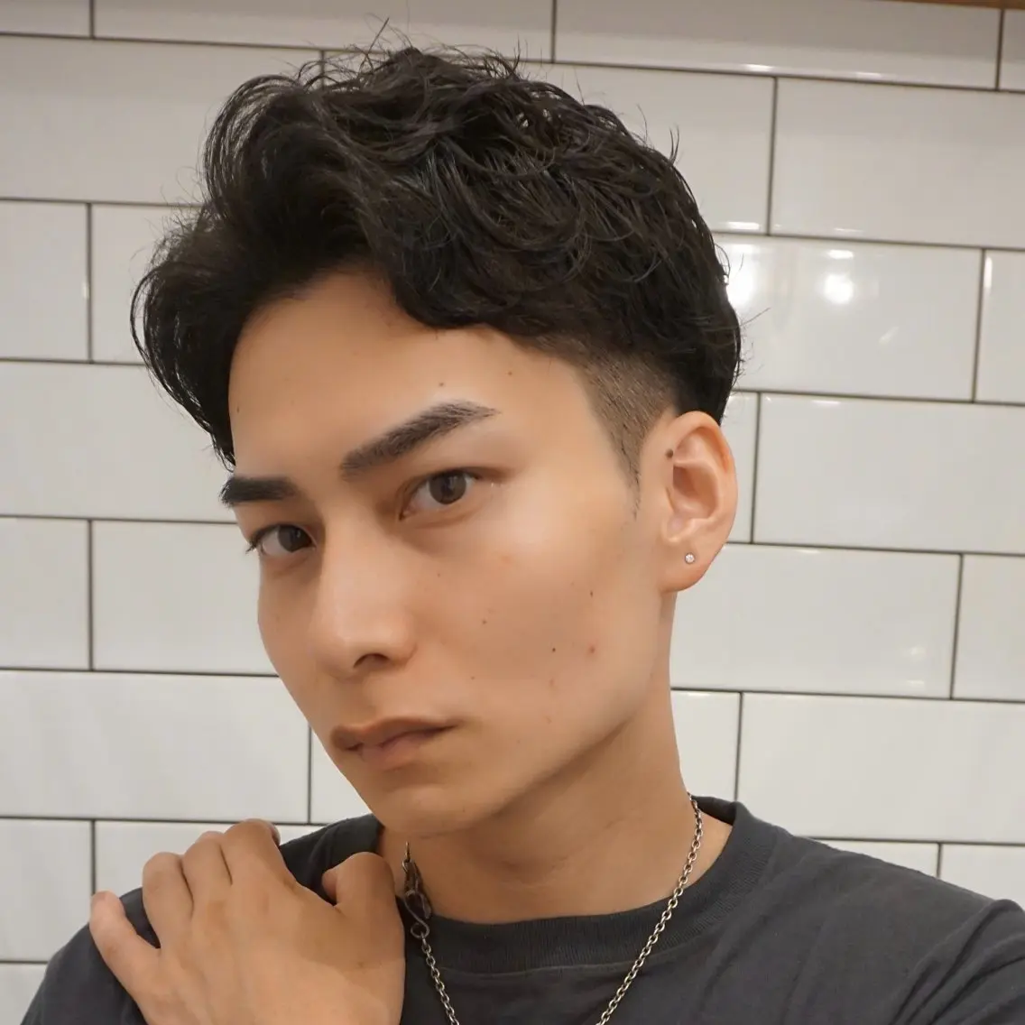 ミディアム メンズ 岩下 直生のヘアスタイル