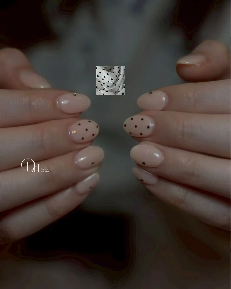 ネイル シンプルネイル D.d Ryo🎀のネイルデザイン
