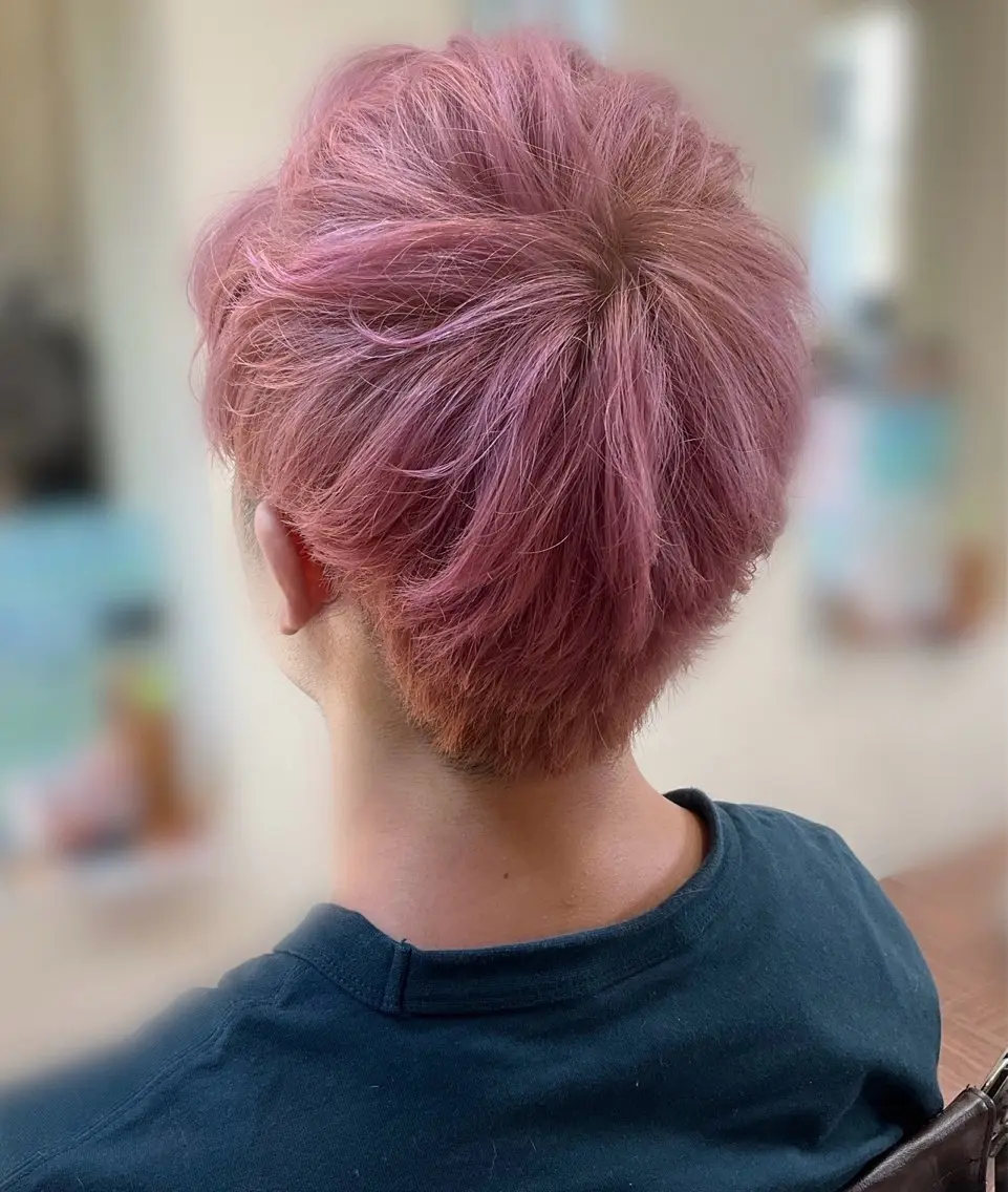 ショート カラー ブリーチ ピンクカラー ショートヘア カット ヘアカラー olive美容室 MIKUのヘアスタイル