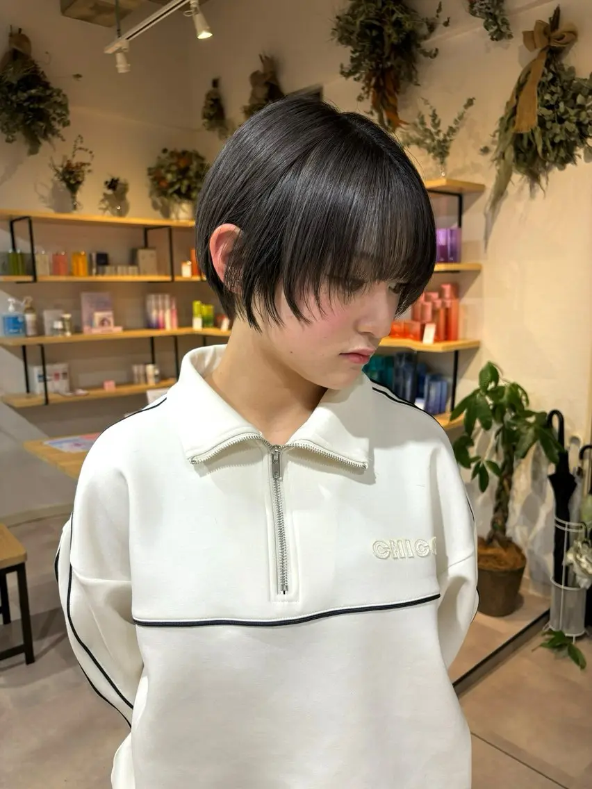 ショート 透明感/エクステ Veluaのヘアスタイル