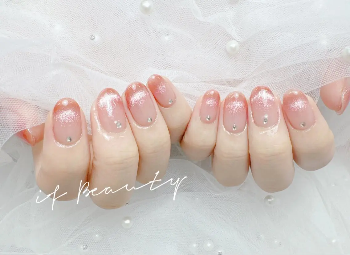 【ハンド】丁寧ケア付き💅マグネットフレンチ5900→4900♪チーク追加可能➕1500円の写真
