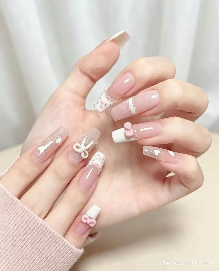 ネイル 韓国ネイル マグネットネイル 持ち込み ハンドネイル Dyo Nail_Royalのネイルデザイン