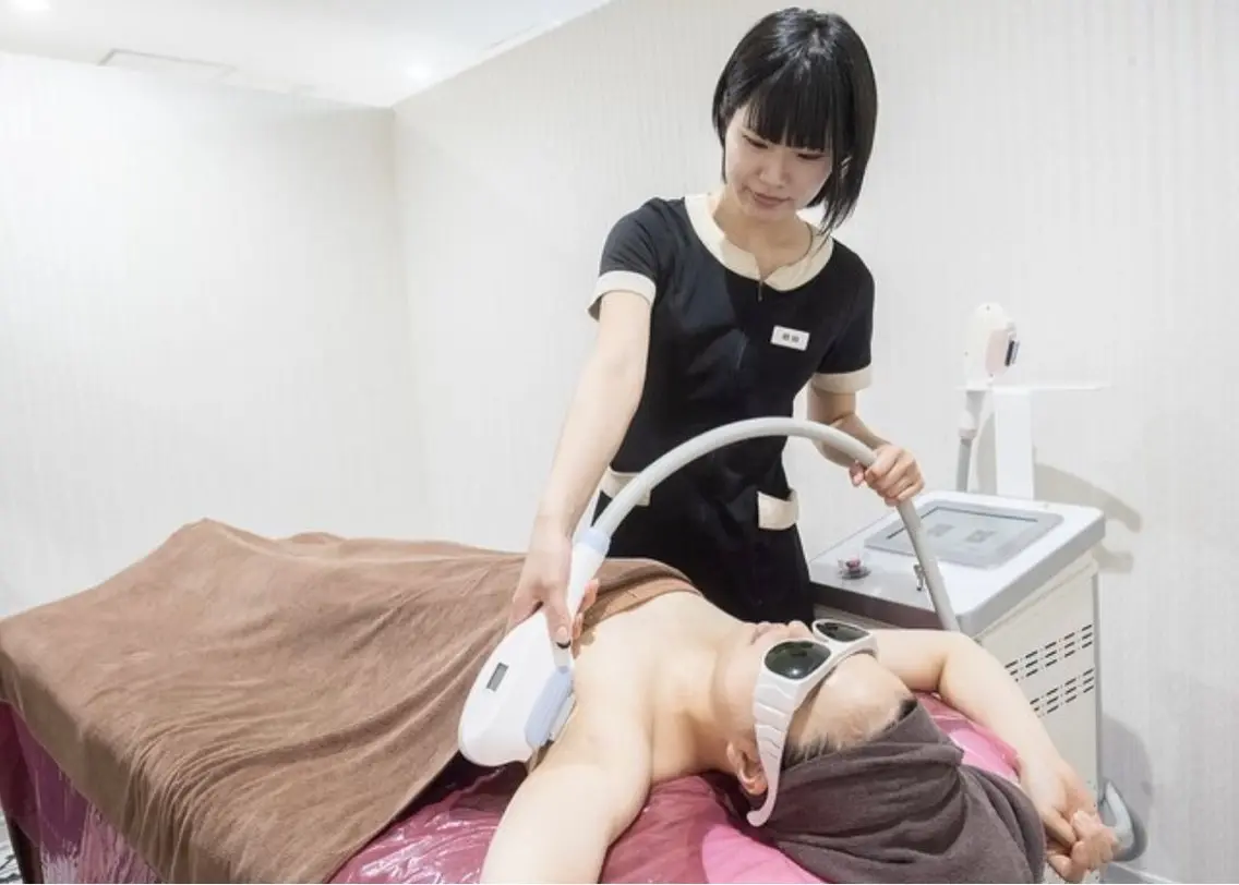 【ミニモ学割】学生応援価格！全身脱毛（顔・VIO込み）の写真
