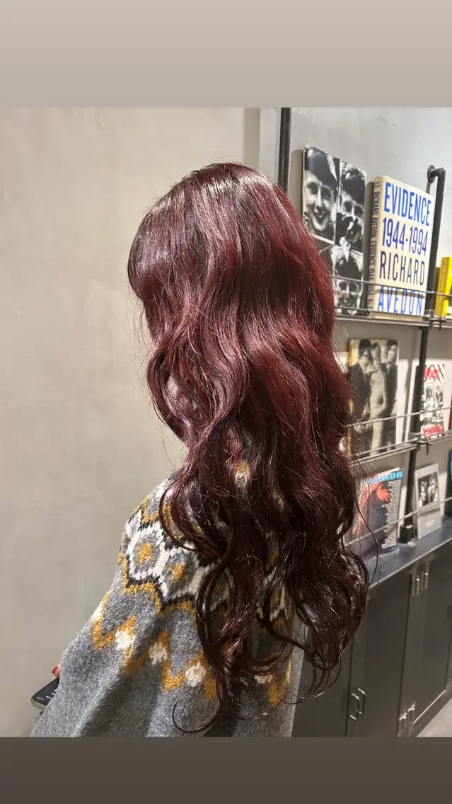 ロング カラー カット ヘアカラー タナカ カナ🫧のヘアスタイル
