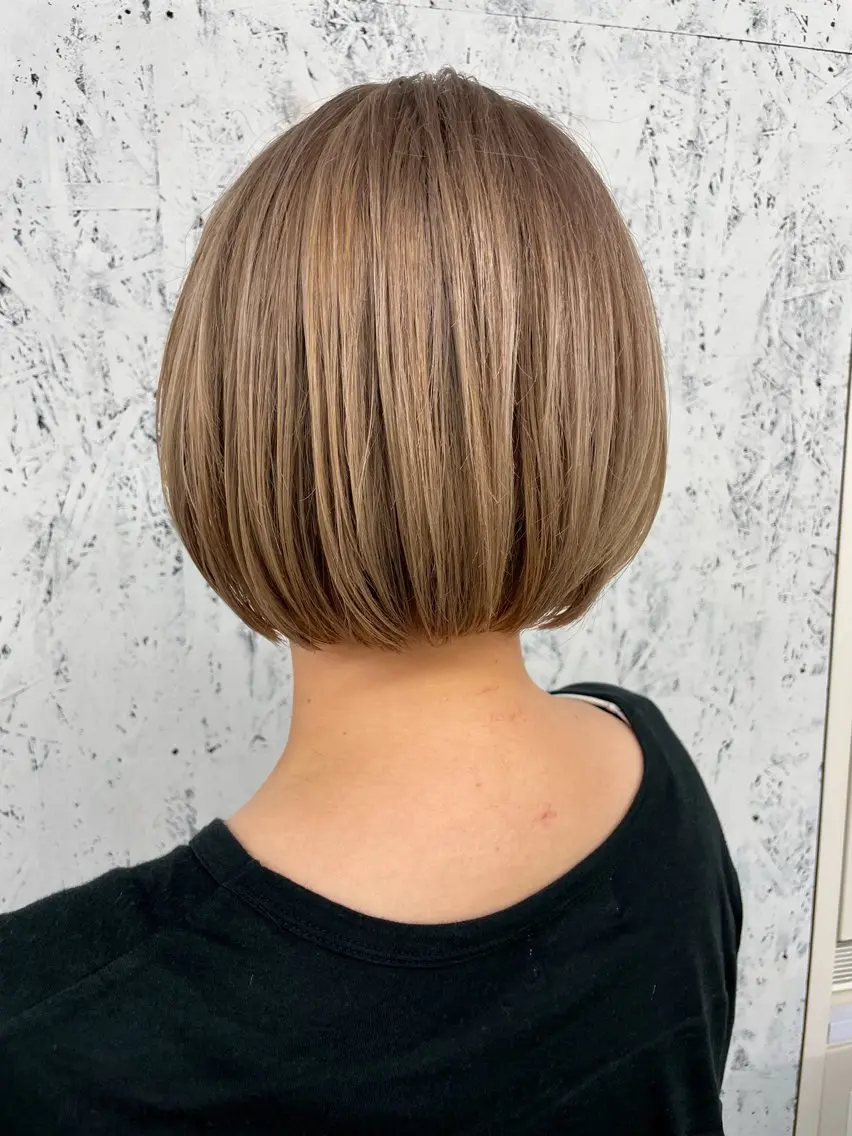 ショート ヘアカラー ショート/レイヤー/ ツヤ髪/なかちゃんのヘアスタイル