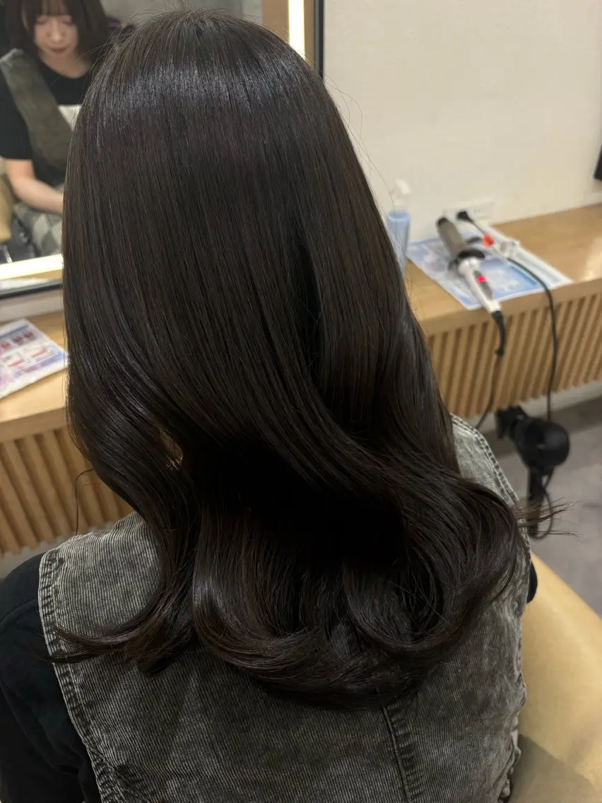ロング カラー YUI  透明感🌱 艶カラー🍓浦和のヘアスタイル