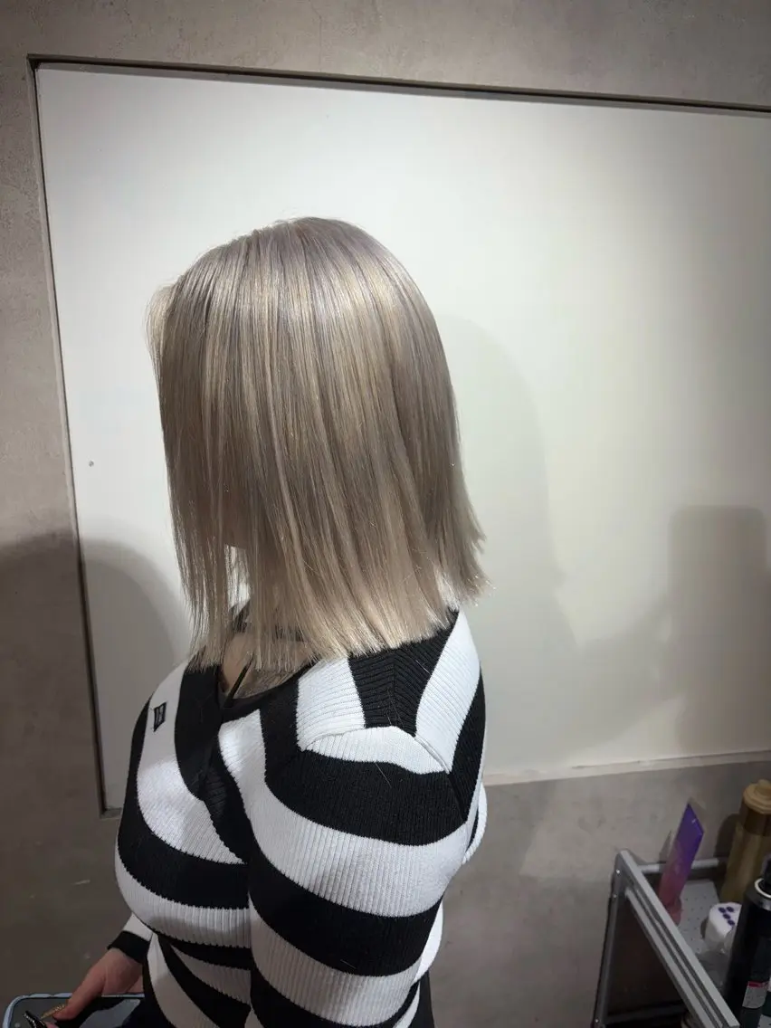 カラー ブリーチ ケアブリーチ 透明感カラー ハイトーンカラー ヘアカラー Seleneコウキ ブリーチ/ハイトーンのヘアスタイル