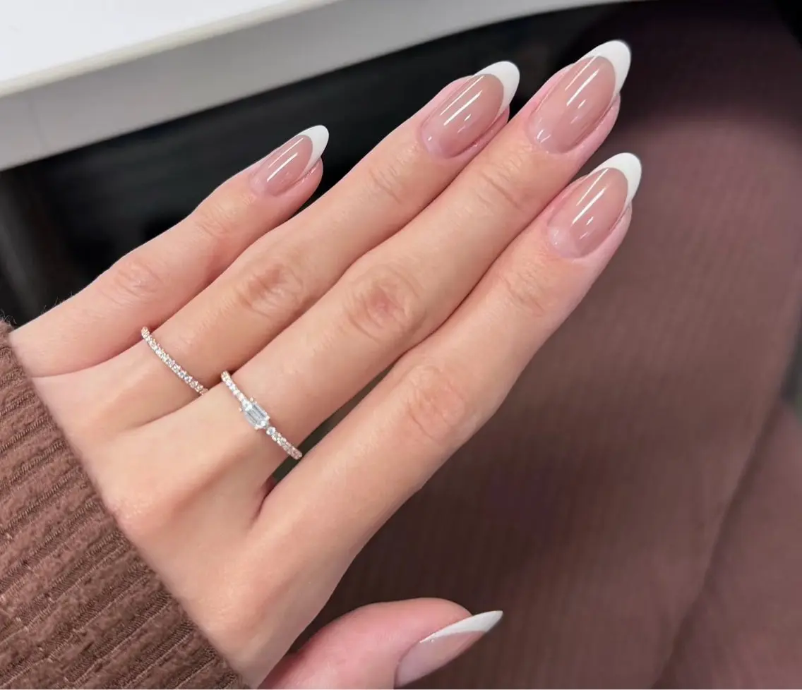 ネイル フレンチネイル シンプルネイル KA NAのネイルデザイン