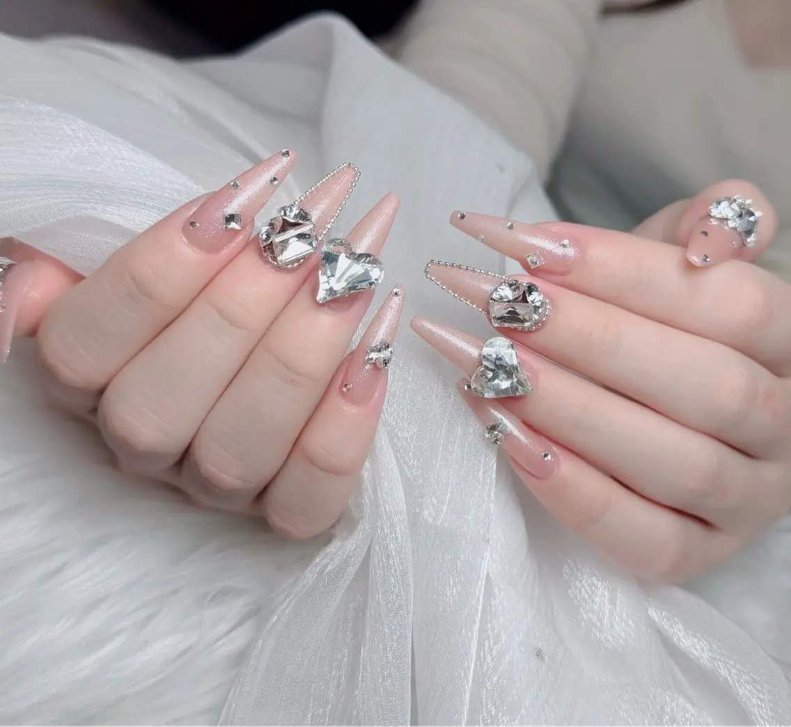 ネイル アートネイル フレンチネイル ジェルネイル 韓国ネイル マグネットネイル ハンドネイル Lenie Nail Okuboのネイルデザイン