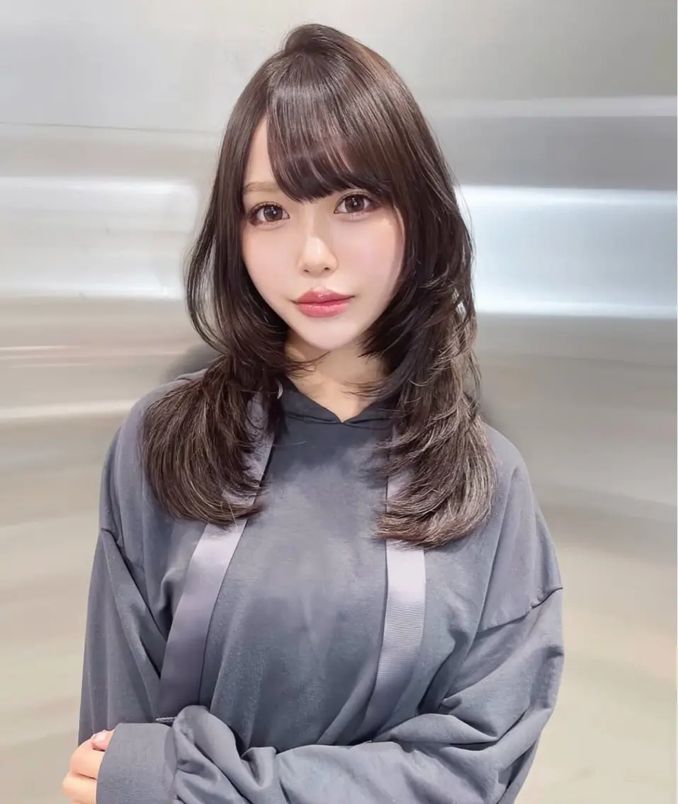 ミディアム ミディアムレイヤー レイヤーカット カット 💗ROSEL／ KUREA💗のヘアスタイル