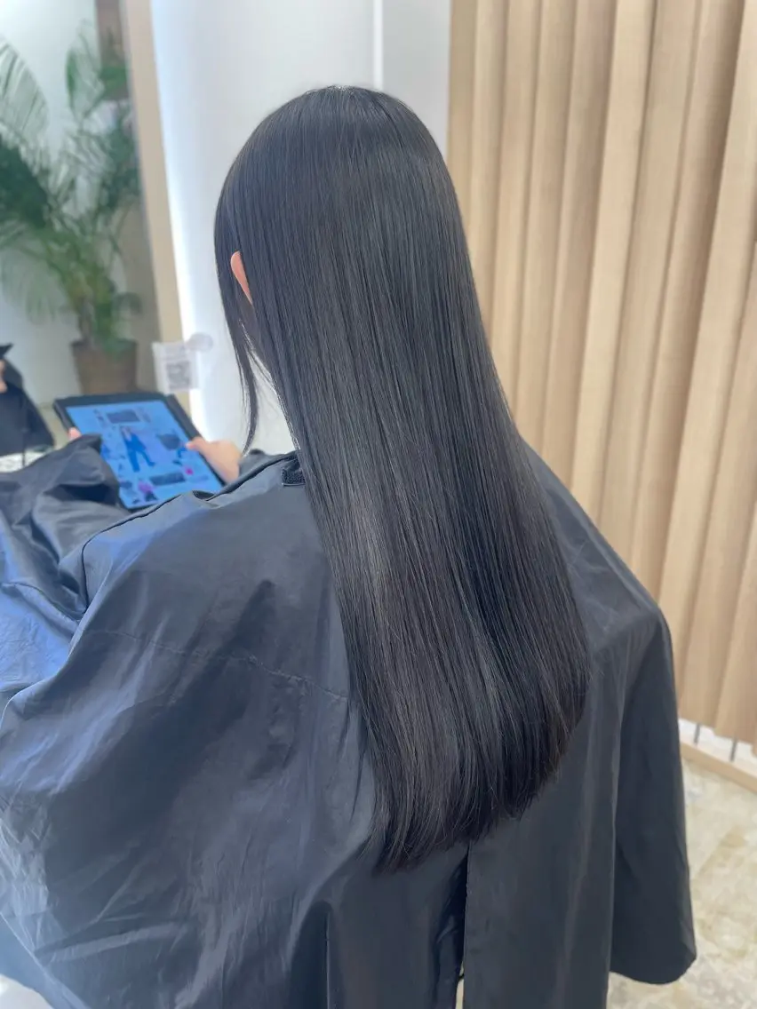ロング カラー カット ヘアカラー 透明感・暗髪 梅田・増田のヘアスタイル