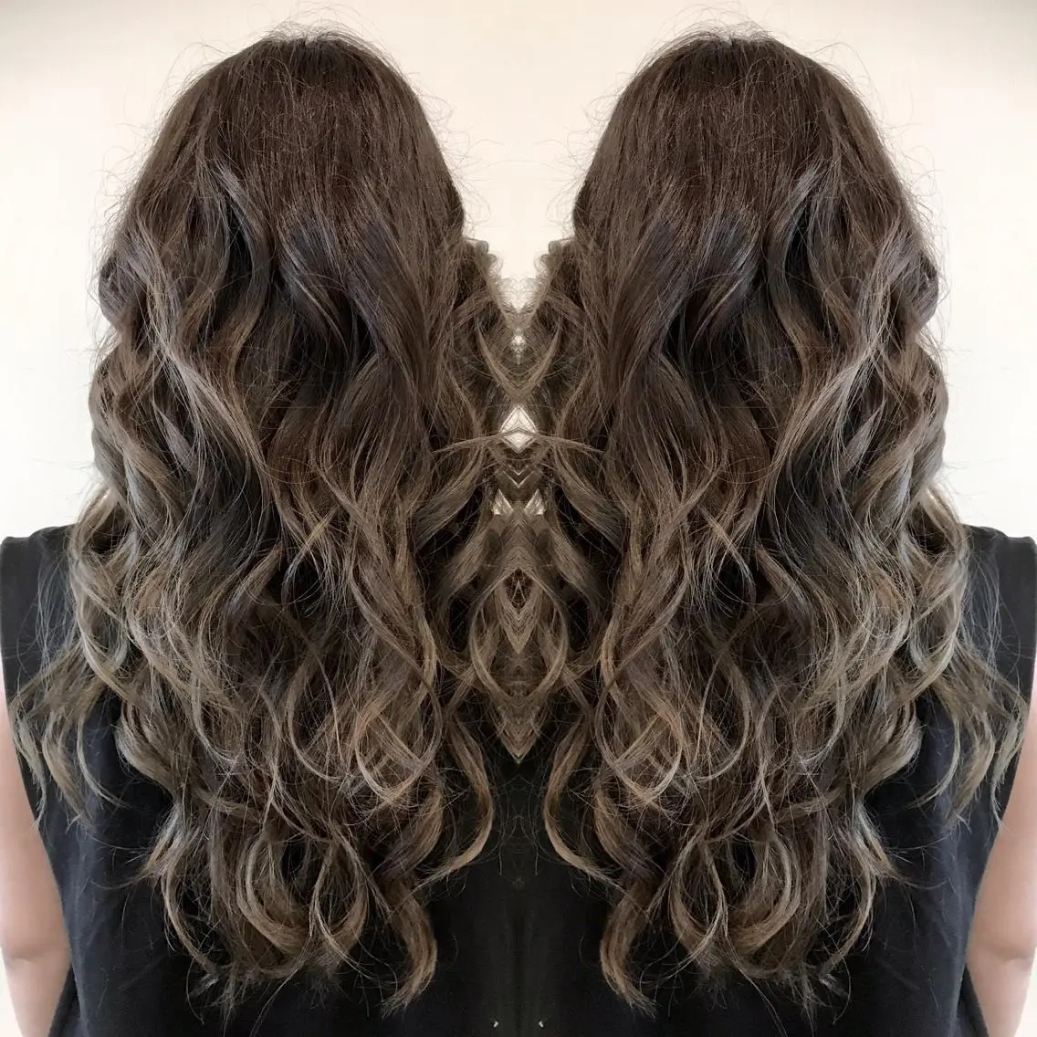 ロング カラー ブリーチ グラデーションカラー ハイライトカラー ハイライト VERDA KENのヘアスタイル