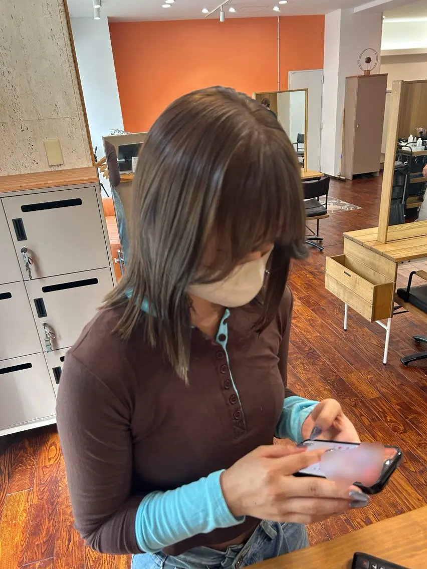 ミディアム カラー ベージュカラー ブリーチ ブリーチなしカラー オリーブベージュ ヘアカラー 佐藤光華/JANU /カラーモデルのヘアスタイル
