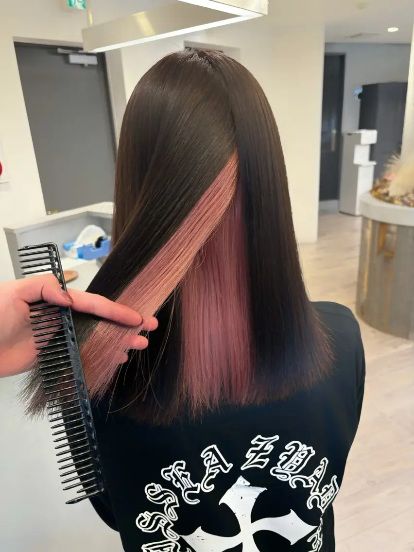 セミロング ヘアカラー トリートメント 🫧ハイトーン ブリーチ✨RYUKIのヘアスタイル