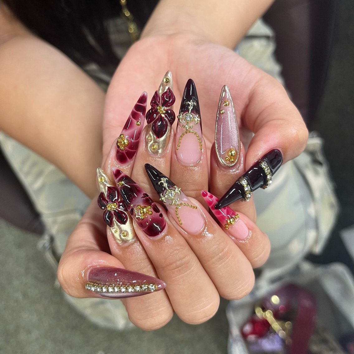 ネイル NiJi Nailsのネイルデザイン