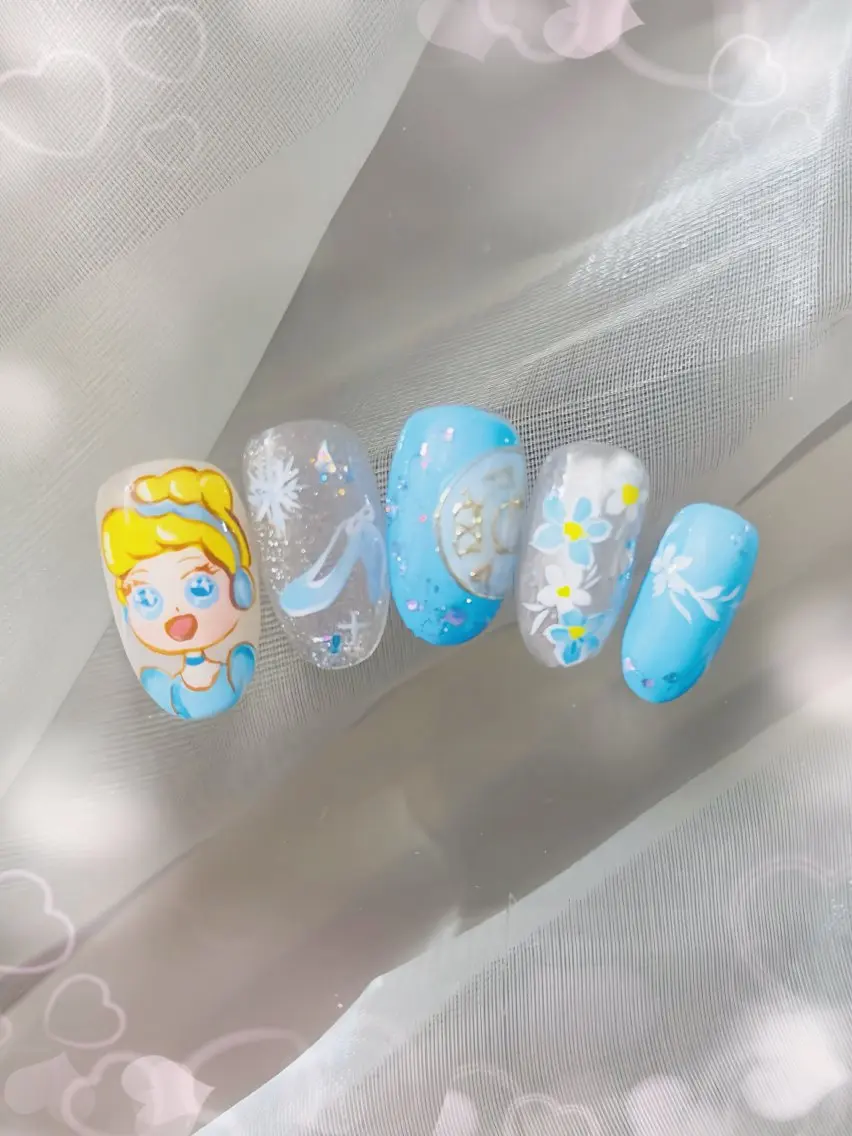 ネイル ハンドネイル PRINCESS Linのネイルデザイン
