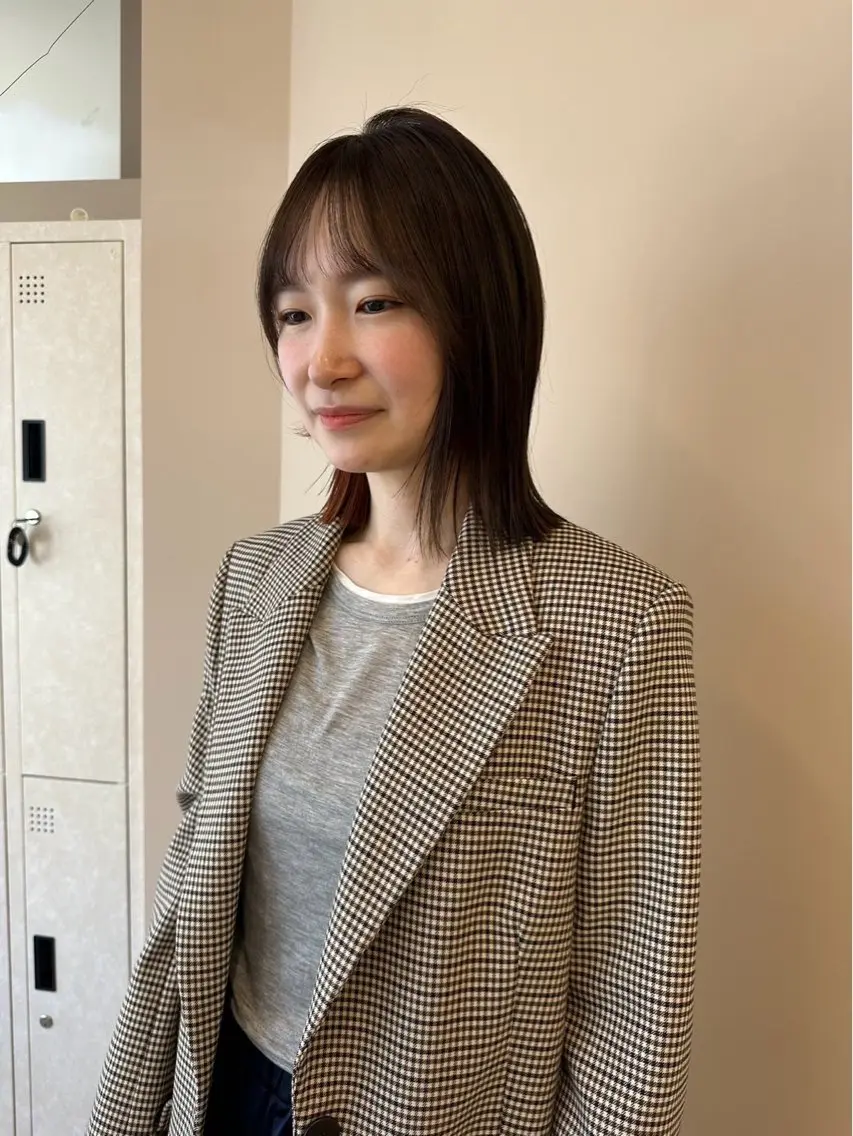 カラー インナーカラー ヘアカラー rilliant 胡桃のヘアスタイル