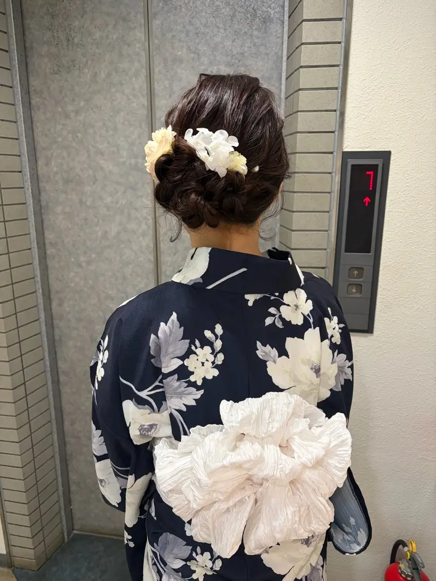 セミロング ヘアアレンジ 着付け ヘアセット/レイヤー 赤み消し/はるかのヘアスタイル