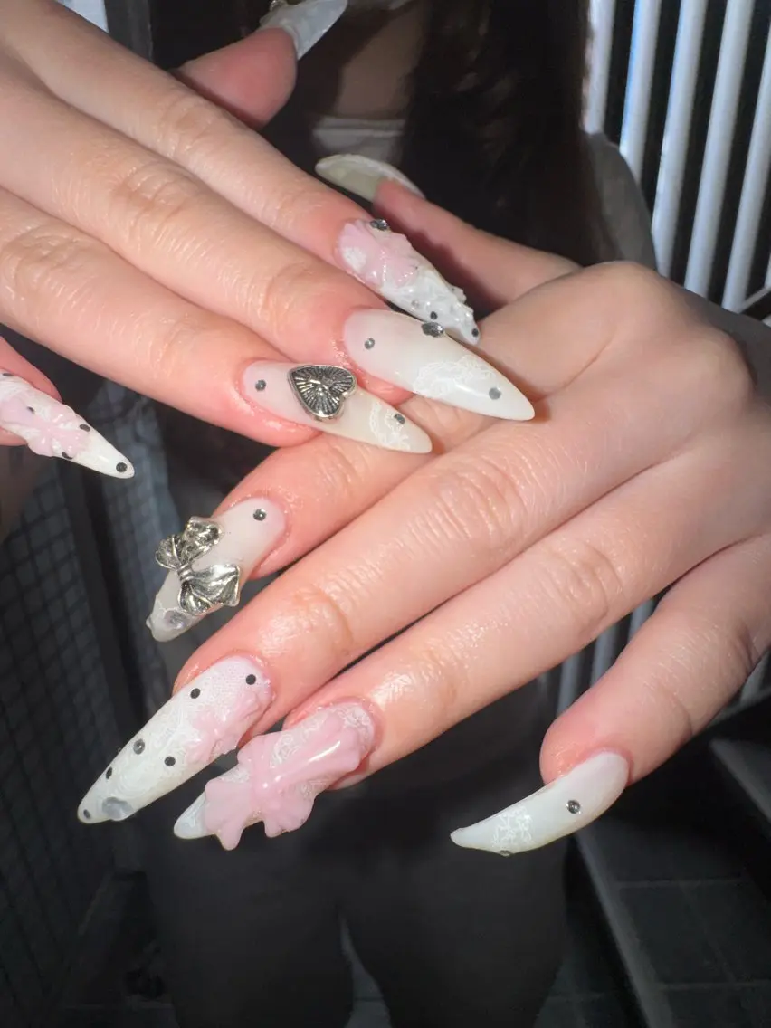 ネイル ハンドネイル フットネイル MITSUKI🪡 海外/個性派/ロングのネイルデザイン