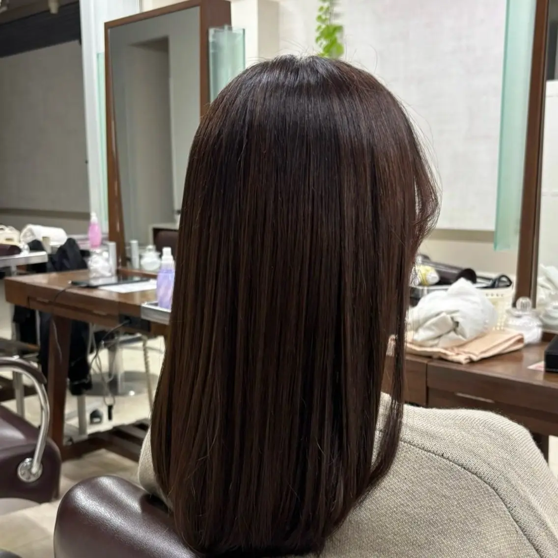 カラー ヘアカラー 塚原 怜音のヘアスタイル
