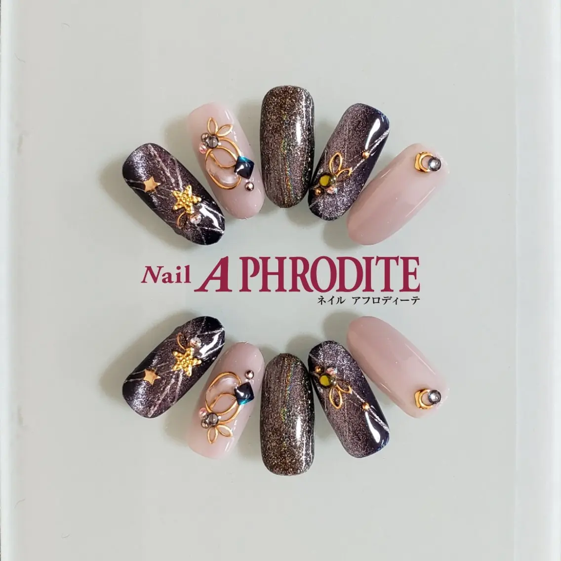ネイル ジェルネイル ニュアンスネイル スカルプネイル ソフトジェル ネイルチップ ハンドネイル Nail Aphroditeのネイルデザイン