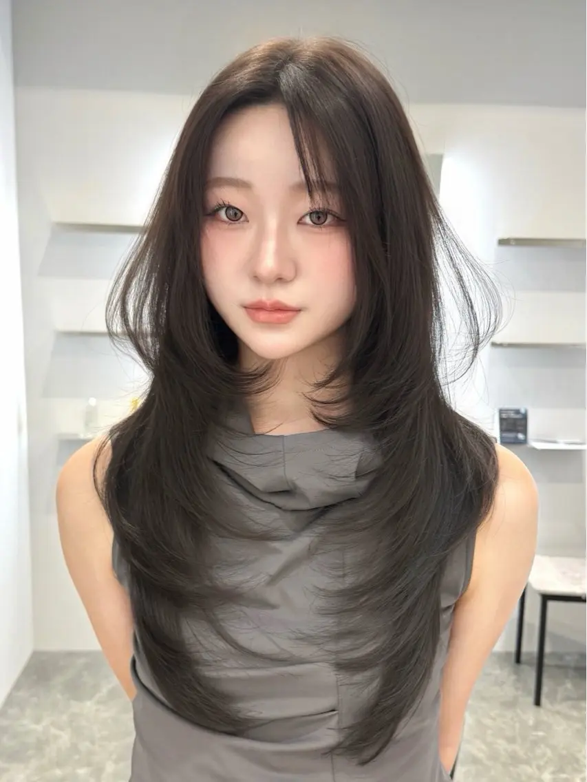 ロング カラー ロングレイヤー ハッシュカット レイヤーカット ロング 🌿レイヤー/ブリー チ/🌿‬JINのヘアスタイル