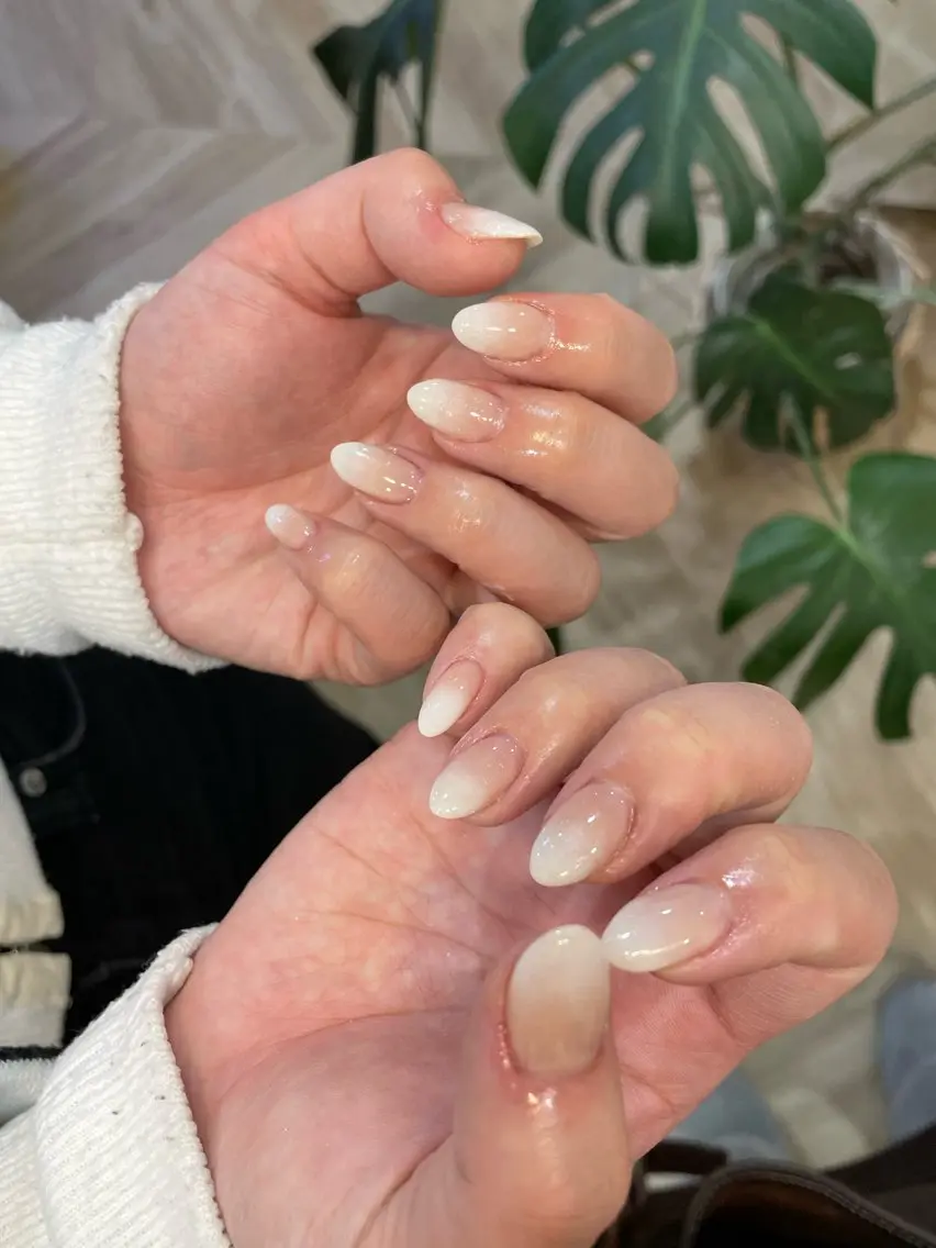 ネイル グラデーション Nes.nail AYAのネイルデザイン