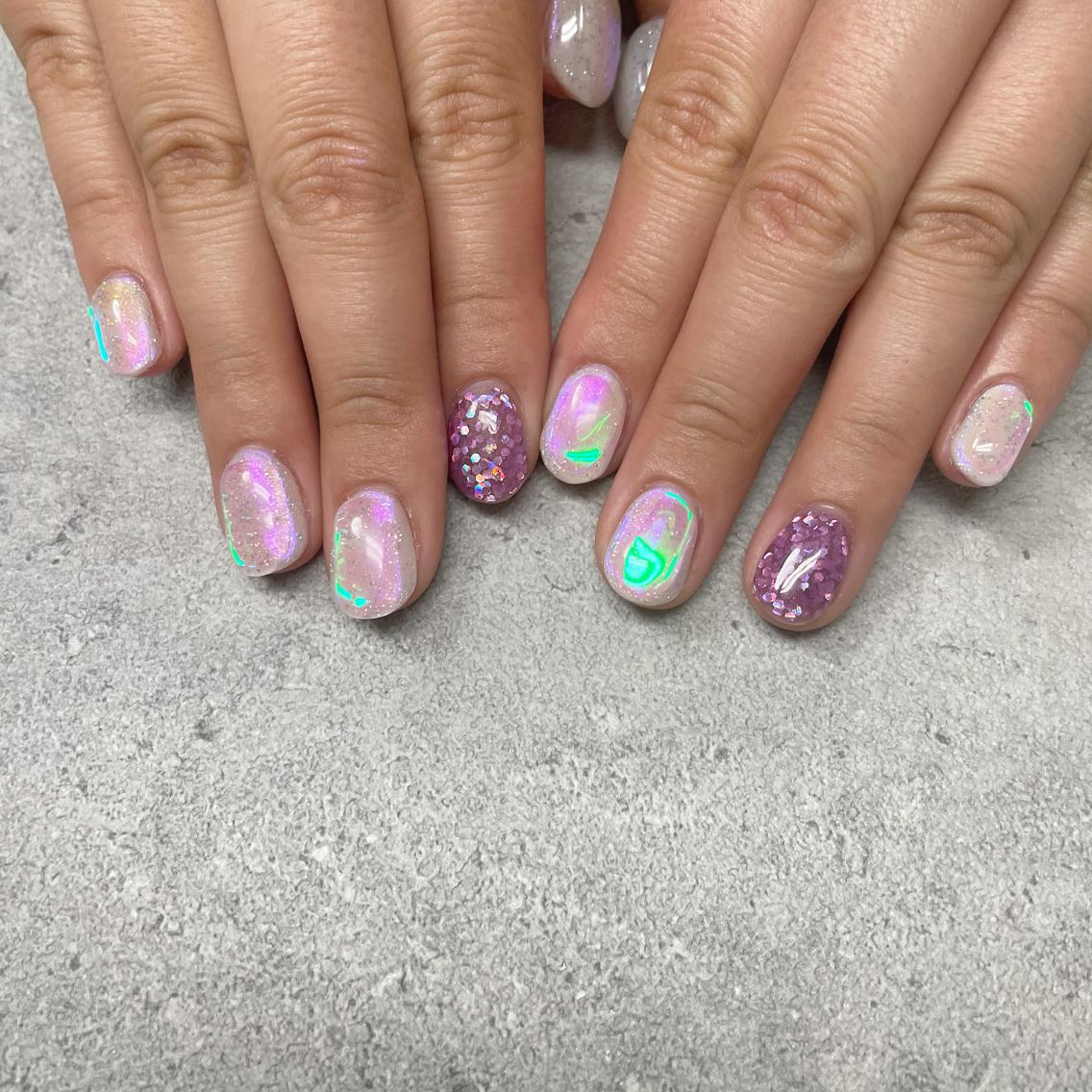ネイル 氷ネイル・うるうるネイル ハンドネイル Nail Salon Aleumのネイルデザイン