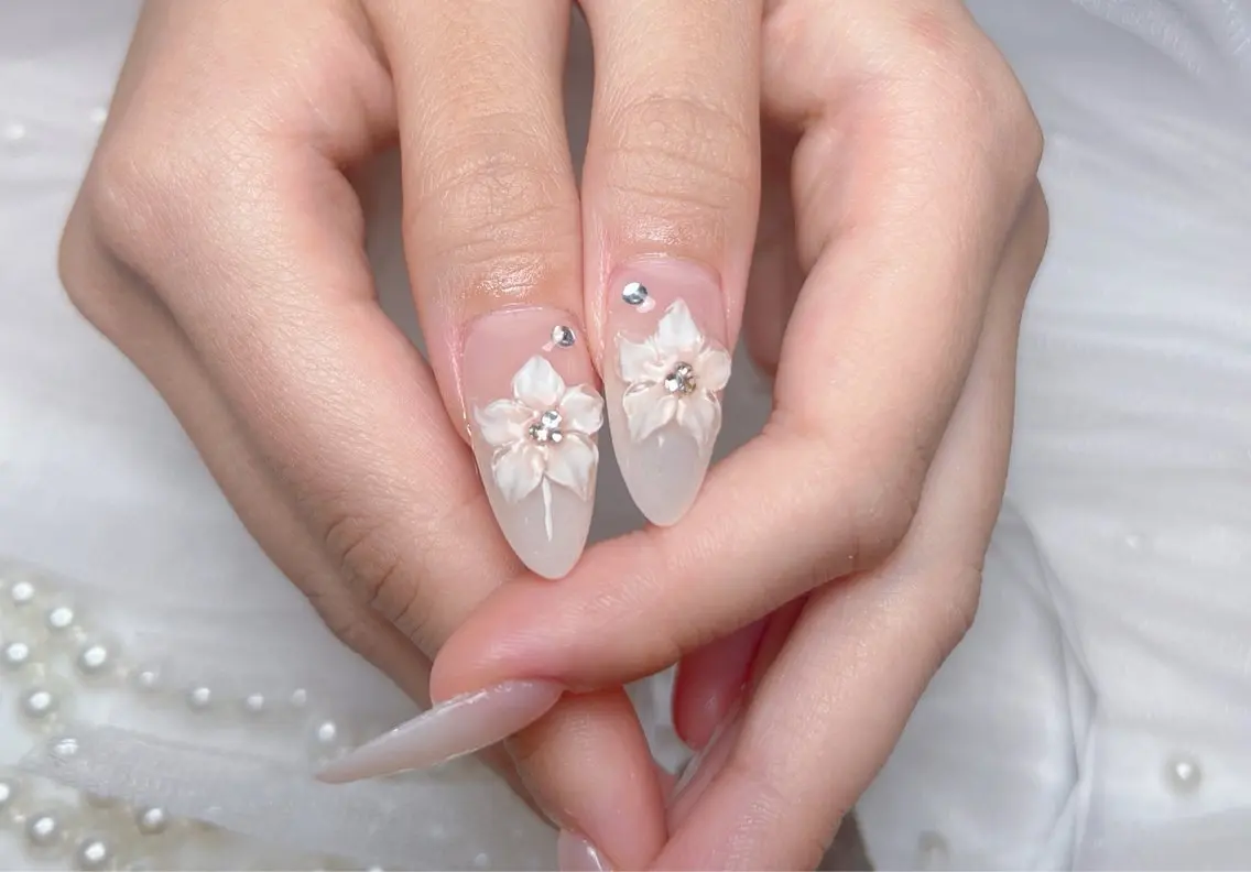 ネイル アートネイル オーロラネイル チークネイル 長さ出し フットネイル Miya _nailのネイルデザイン