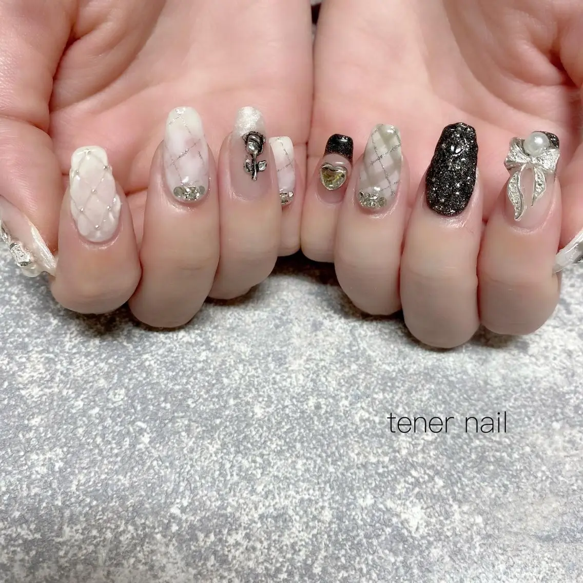ネイル キラキラネイル テネルネイル tener nailのネイルデザイン