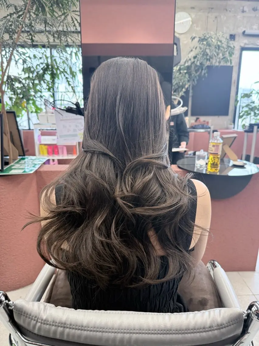 ロング カラー 【艶カラー✨】 YASUのヘアスタイル
