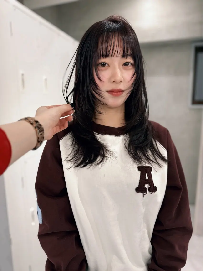 カット ヘアカラー sena⌇ベージュ⌇ ブリーチなしWカラーのヘアスタイル