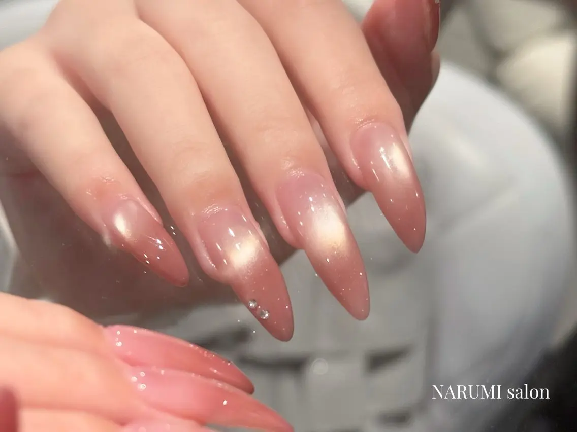 ネイル グラデーション ピンク ハンドネイル NARUMI nail*eyeのネイルデザイン