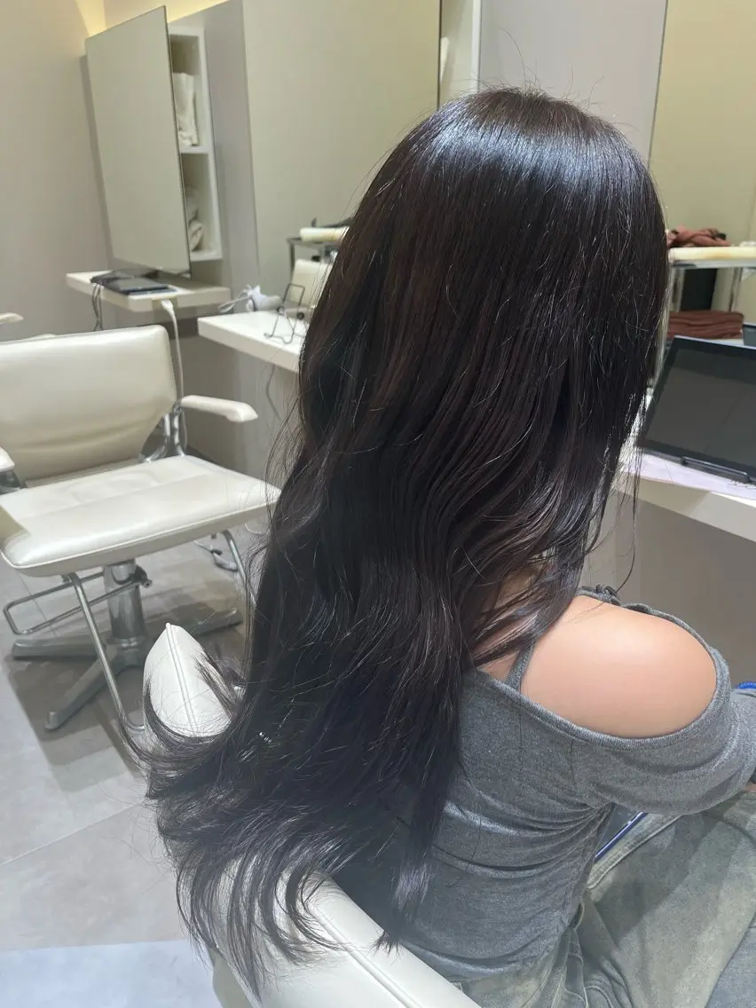 ロング ヘアカラー k-two 関 七海のヘアスタイル