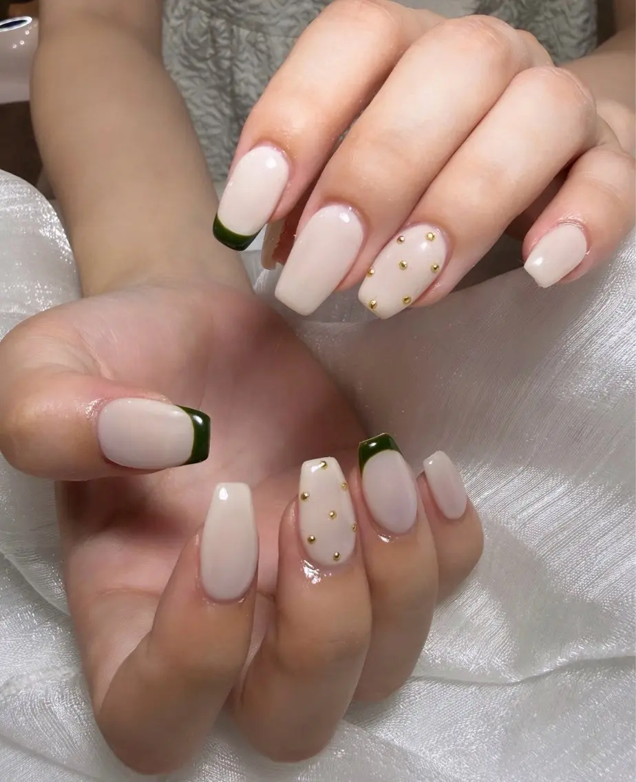ネイル &Me さらのネイルデザイン