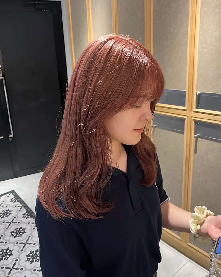 ロング カラー ベージュカラー ピンクカラー ピンクベージュ ヘアカラー トリートメント ナミ🩶暗髪/暖色 ❤️/透明感/縮毛のヘアスタイル