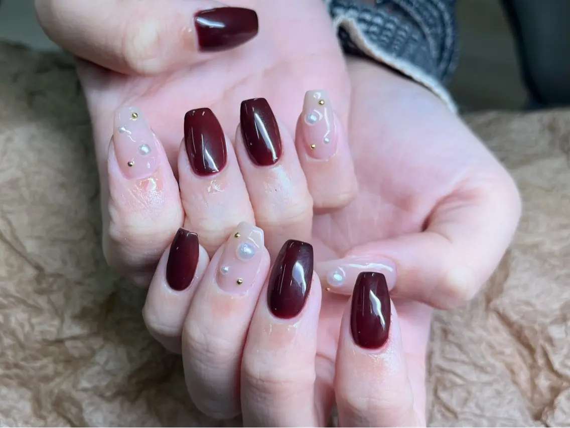 ネイル ハート 韓国ネイル マグネットネイル 持ち込み ワンカラーネイル ToliyDeliy Nail Salonのネイルデザイン