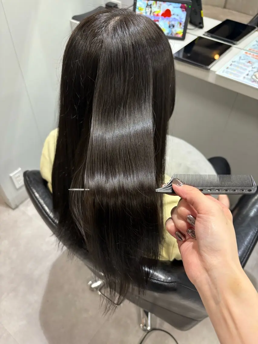セミロング ヘアカラー トリートメント tokute 中野真咲🐺のヘアスタイル