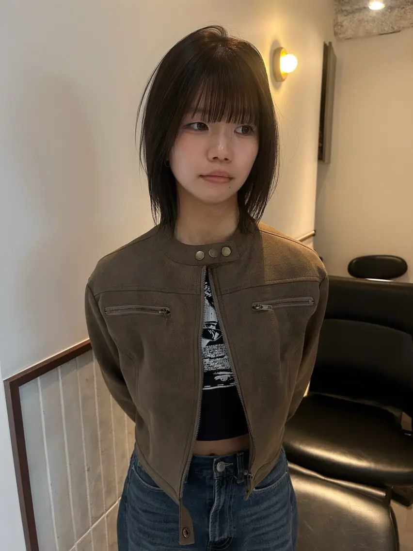 ミディアム カット ヘアカラー トリートメント レイヤーカット🍃 カネコのヘアスタイル