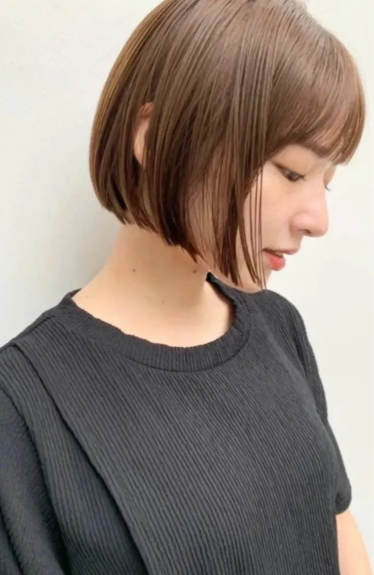 ショート カット センターパート 韓国ヘア・綾也のヘアスタイル