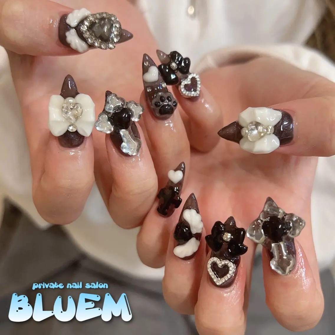 ネイル ハンドネイル BLUEM なな🐶のネイルデザイン