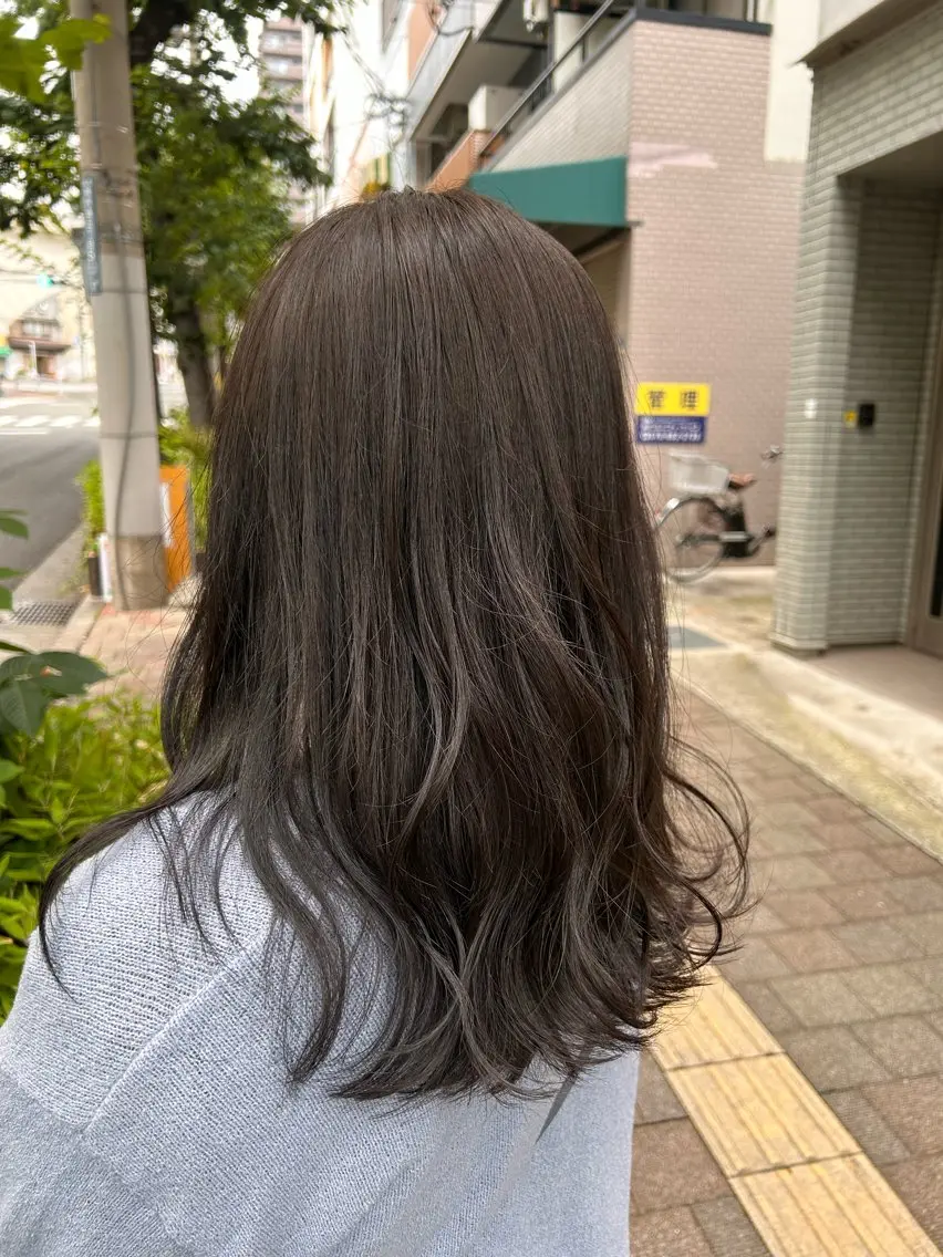 ロング カラー ヘアアレンジ アッシュ ブルーカラー ブルーアッシュ 透明感カラー 原田 歩実のヘアスタイル