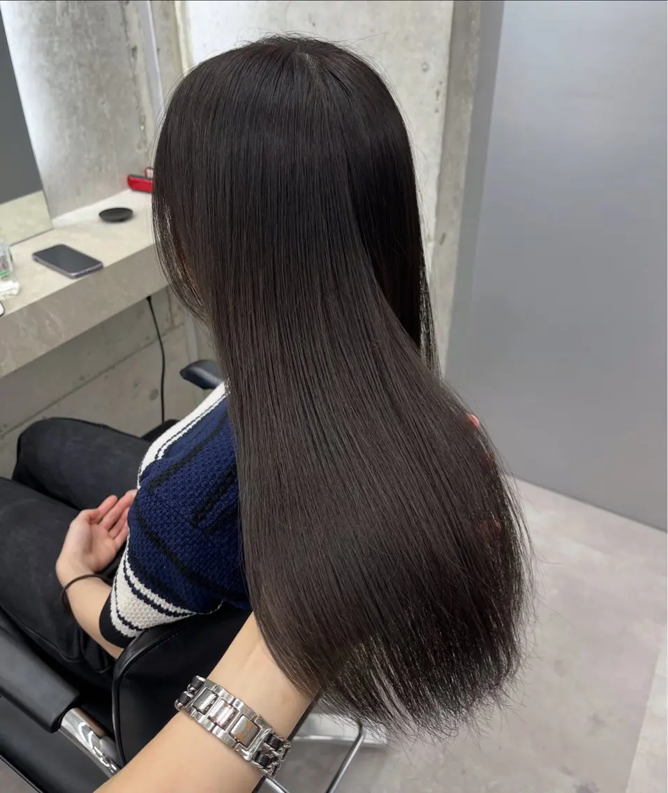 ロング カラー 透明感カラー グレージュ ヘアカラー トリートメント カットモデル募集♡ ブリーチなしカラーのヘアスタイル